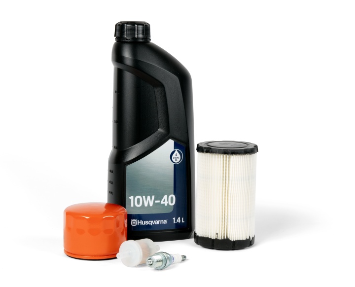 Service-kit Husqvarna R216AWD, R216, FR2216MA, FR2216MA4X4, R115C, FR2315MA, TC 138, TS 142, TS 142L i gruppen Trädgård / Åkgräsklippare / Tillbehör Traktorer / Traktor service-kit hos Entreprenadbutiken (5998965-01)