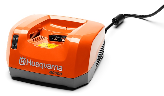 Husqvarna Batteriladdare QC500 i gruppen Trädgård / Batterimaskiner / Tillbehör batterimaskiner hos Entreprenadbutiken (9704495-01)