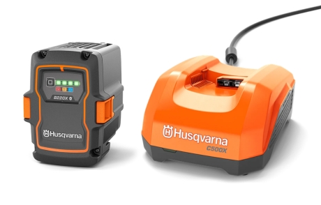 Batteripaket B220X & laddare C500X i gruppen Batterier & Laddare hos Entreprenadbutiken (9706078)