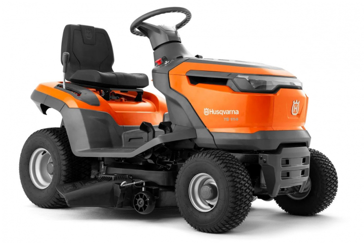 Husqvarna TS 114 Traktor i gruppen Trädgård / Åkgräsklippare / Trädgårdstraktorer hos Entreprenadbutiken (9706225-01)