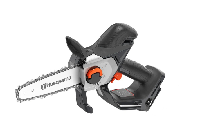 Husqvarna Aspire™ P8X-P4A grensåg utan batteri och laddare i gruppen Trädgård / Husqvarna Aspire™ 18v batteridrivna maskiner / Aspire™ trädgårdsmaskiner hos Entreprenadbutiken (9708275-01)