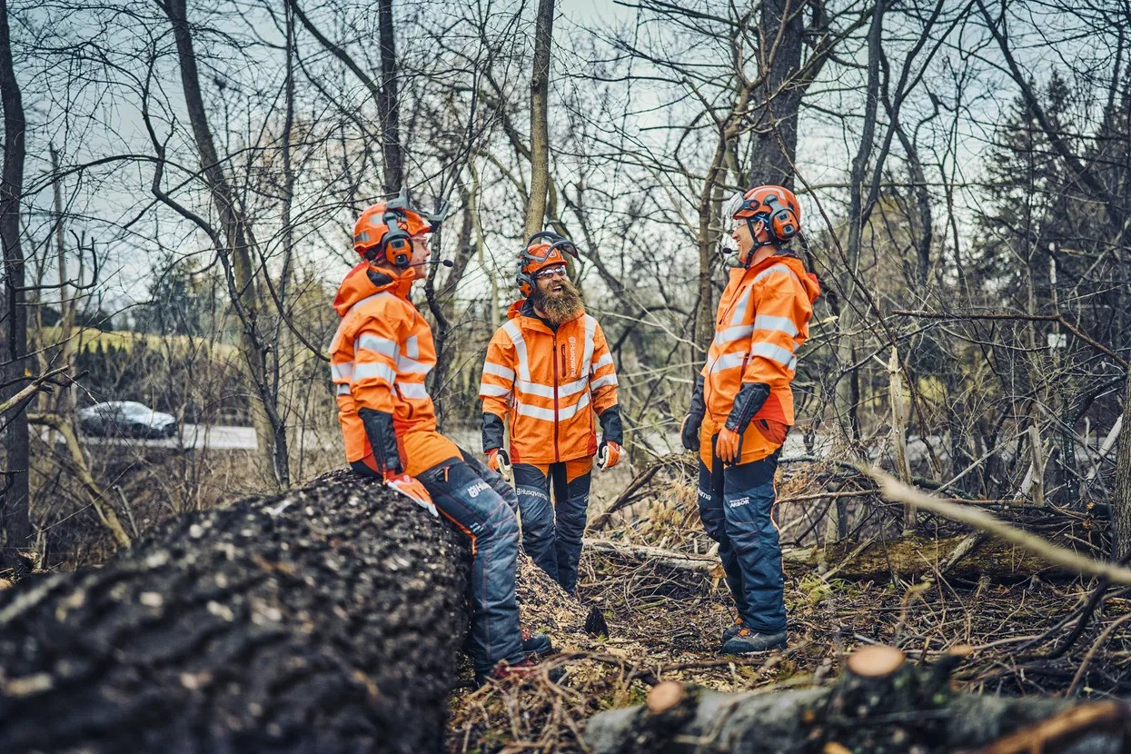 Husqvarna X-COM Active hörselskydd med hjälmfäste