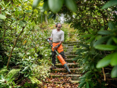 Husqvarna 525LK med trimmertillsats Husqvarna 525LK med trimmertillsats