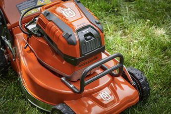 Husqvarna LB 553iV batterigräsklippare