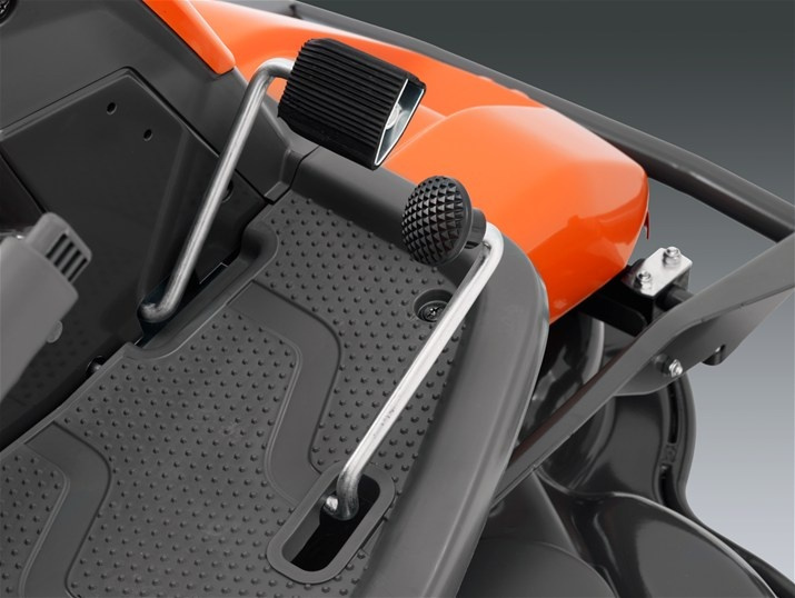 Husqvarna® Rider 216T AWD