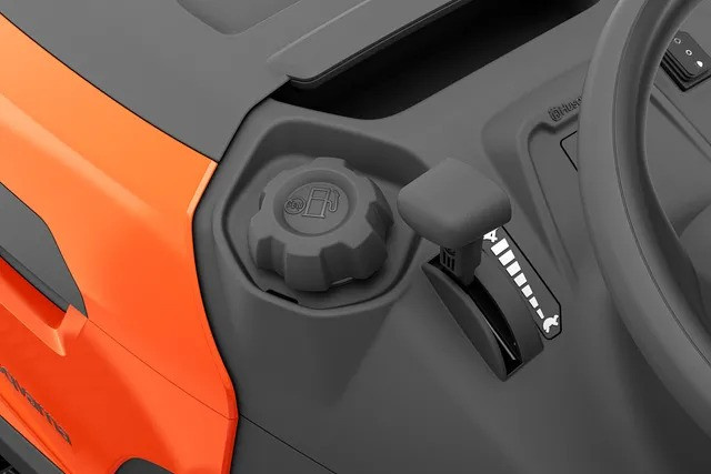 Husqvarna TS 217T Traktor