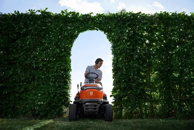 Husqvarna TS 100i Batteridriven Traktor