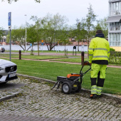 Husqvarna WB 560i Batteridriven Ogräsborste Husqvarna WB 560i Batteridriven Ogräsborste