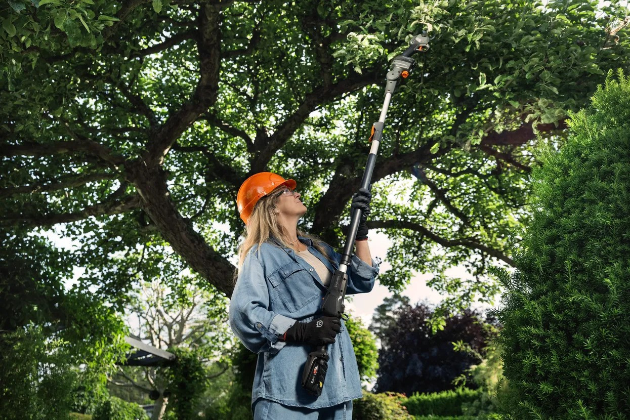 Husqvarna Aspire™ PS30X-P4A + Aspire™ teleskopskaft med batteri och laddare